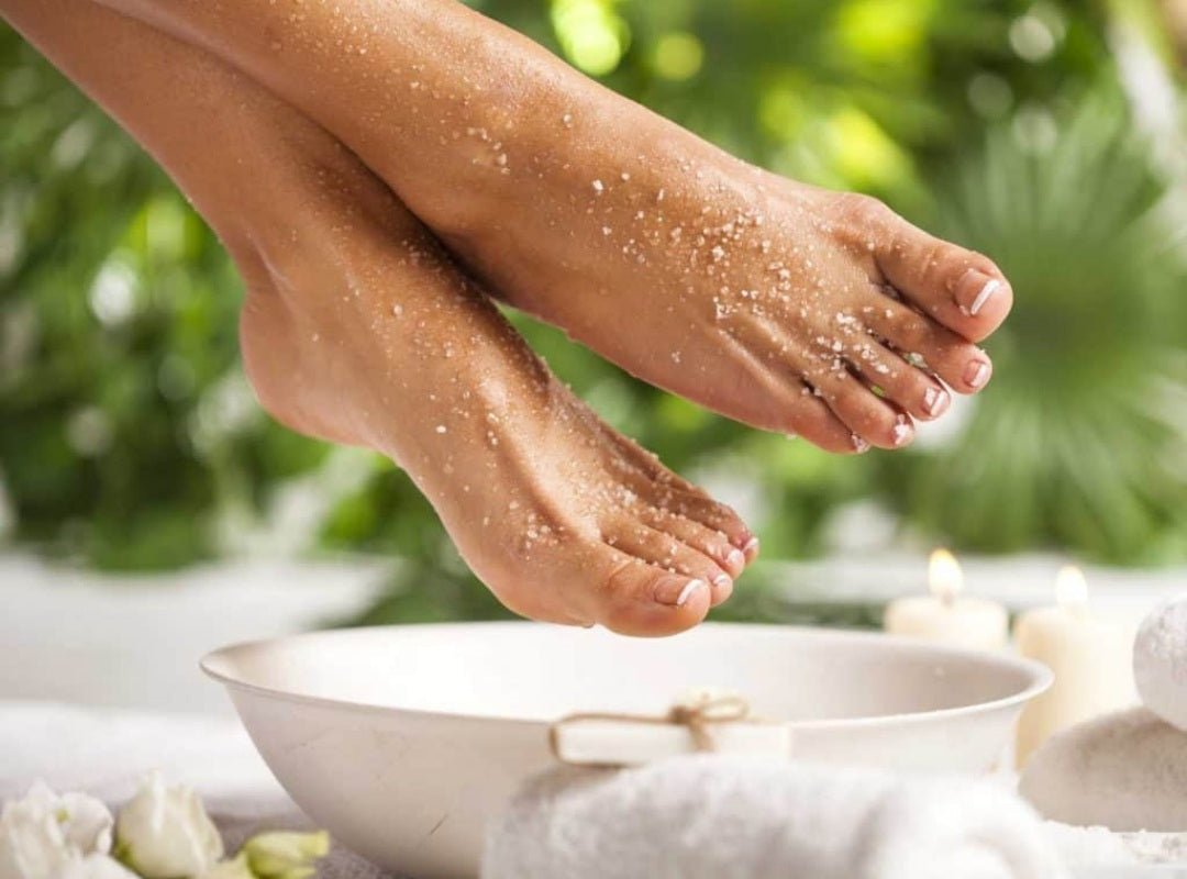 Premium Mineral and Botanical Detox Bath Salts formulated to assist toxin removal - Healthi Choice
